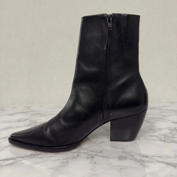 Matisse Caty Leather Booties Size 8 Black Leather Pointed Toe Ankle Boots - Picture 2 of 15